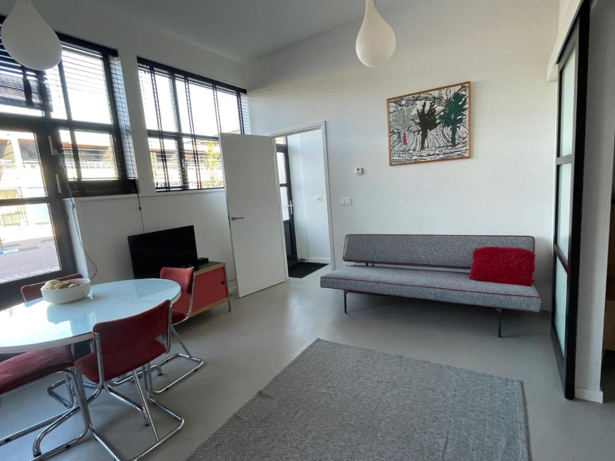 Studio 28A5 With Free Parking Place Amsterdam Eksteriør bilde